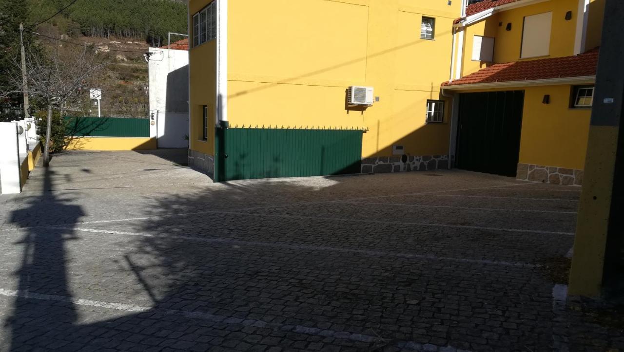 Hotel Casa Da Fonte Sagrada Loriga Exterior foto